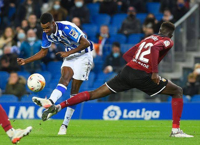 lol补丁下载-包含风云突变皇家社会转会期迎来里程碑；西甲版图或变；更衣室稳定；赛季目标并未改变的词条